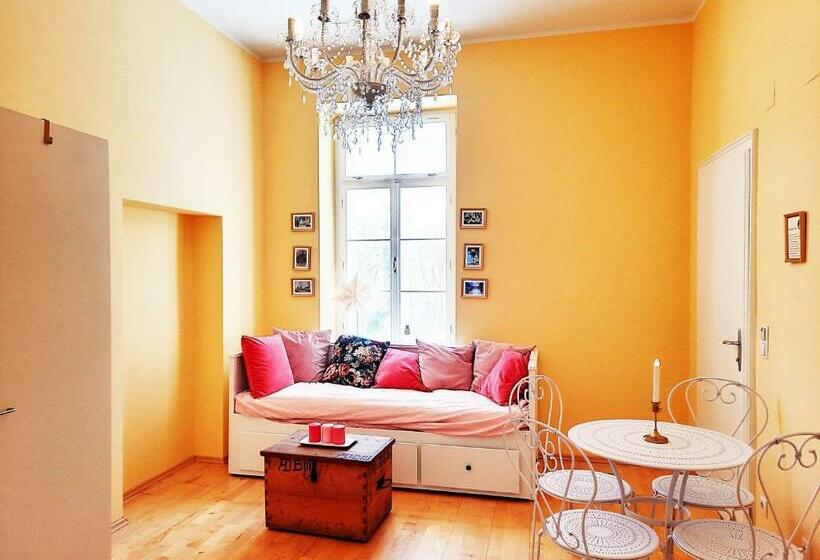 Sisi Schloss Rudolfsvilla   Appartement Gisela