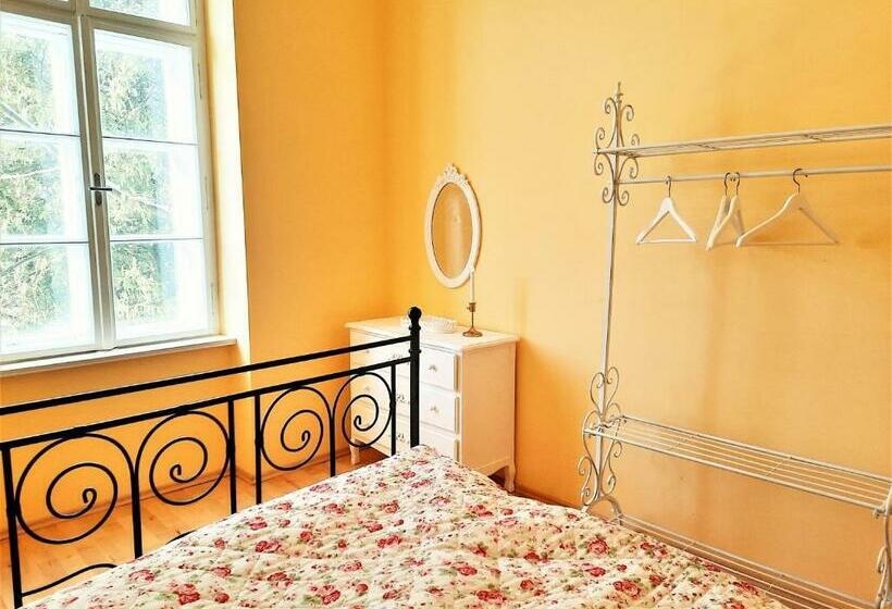 Sisi Schloss Rudolfsvilla   Appartement Gisela