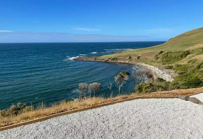 هتل The Cove Tasmania