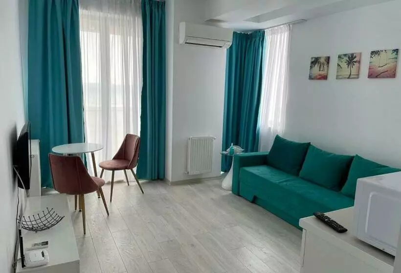 North Apartments I