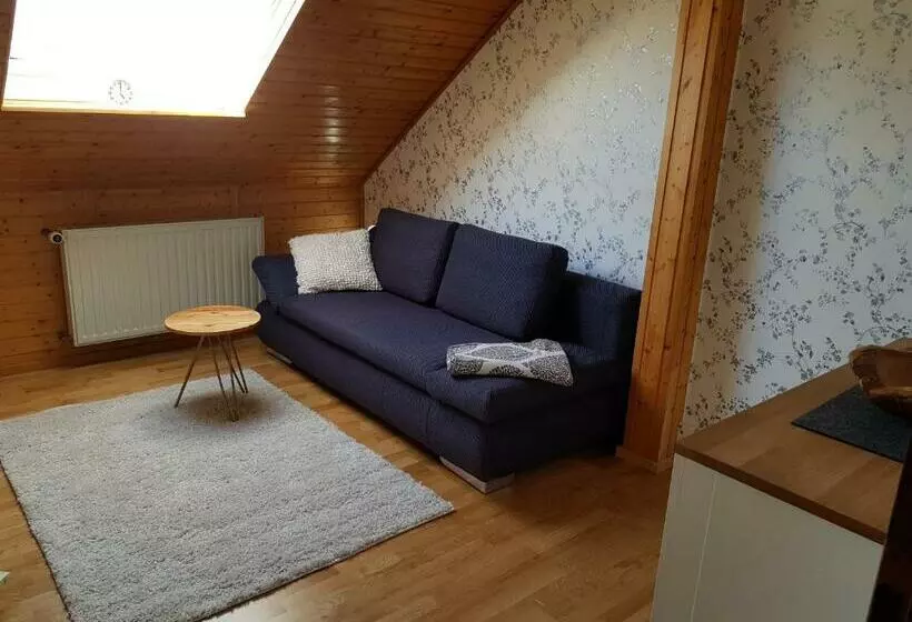 Majatalo Gästezimmer Aschenbrenner