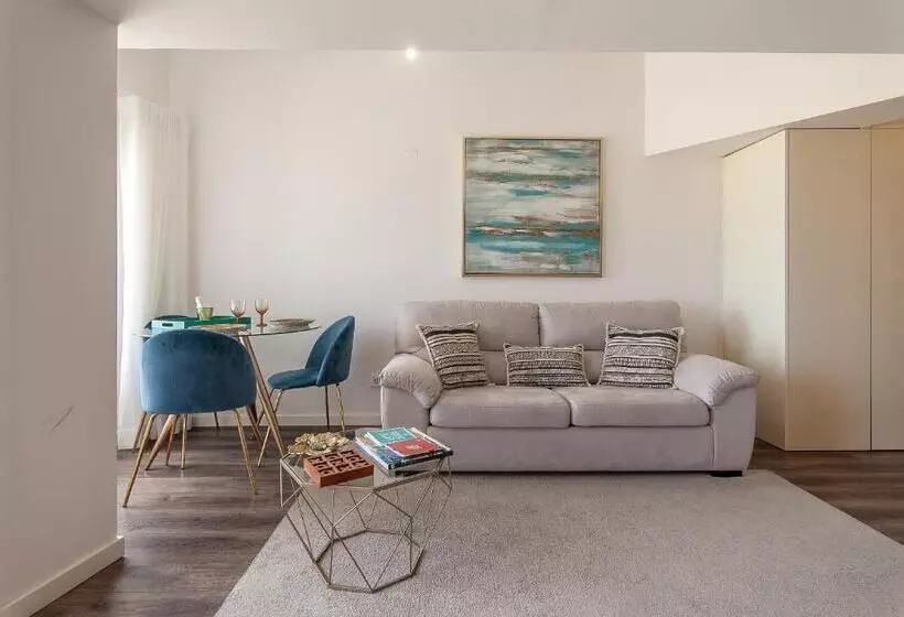 پانسیون Urbana Homes By Home Sweet Home Aveiro