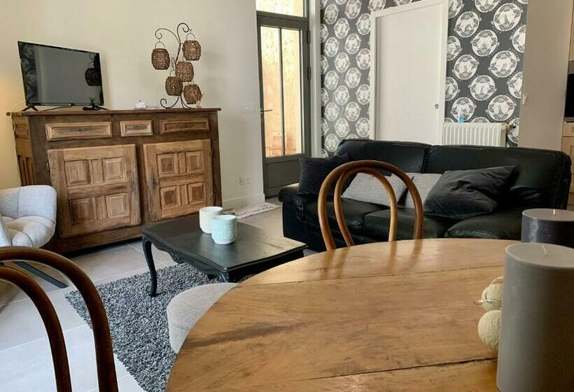 مبيت وإفطار Domaine Du Pont Salmois