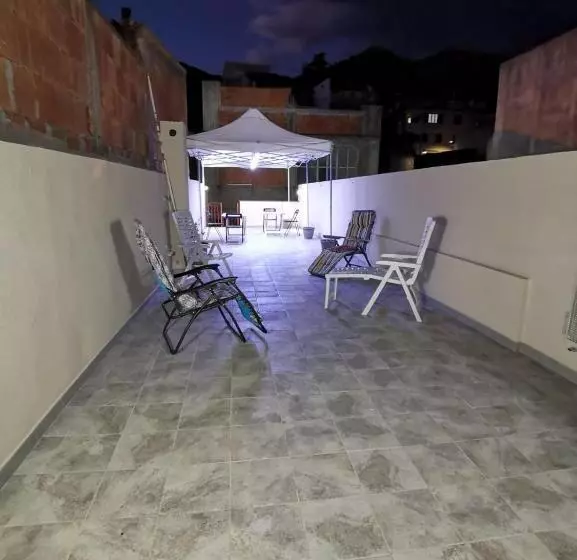 ベッドアンドブレックファースト La Luce Di Ambra