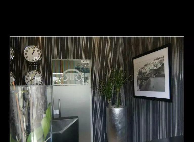 Aamiaismajoitus (B&B) Residencial Rita