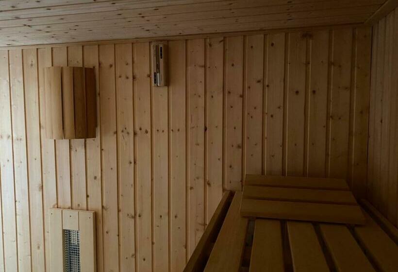 ベッドアンドブレックファースト Rumah Senang