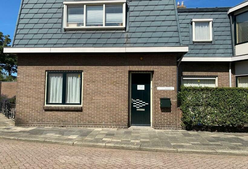 ベッドアンドブレックファースト Rumah Senang