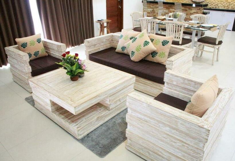 בית מלון כפרי Adi S Coliving Villa