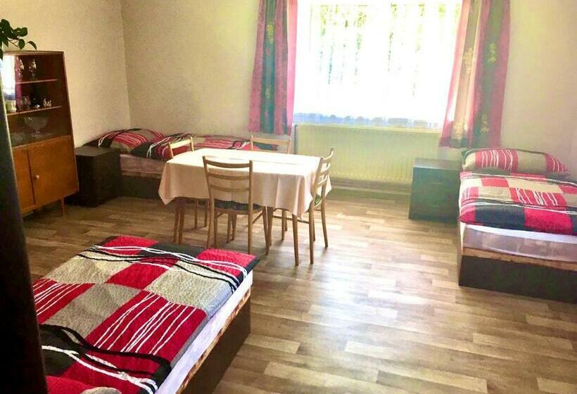 酒店 Farma U Tošovských