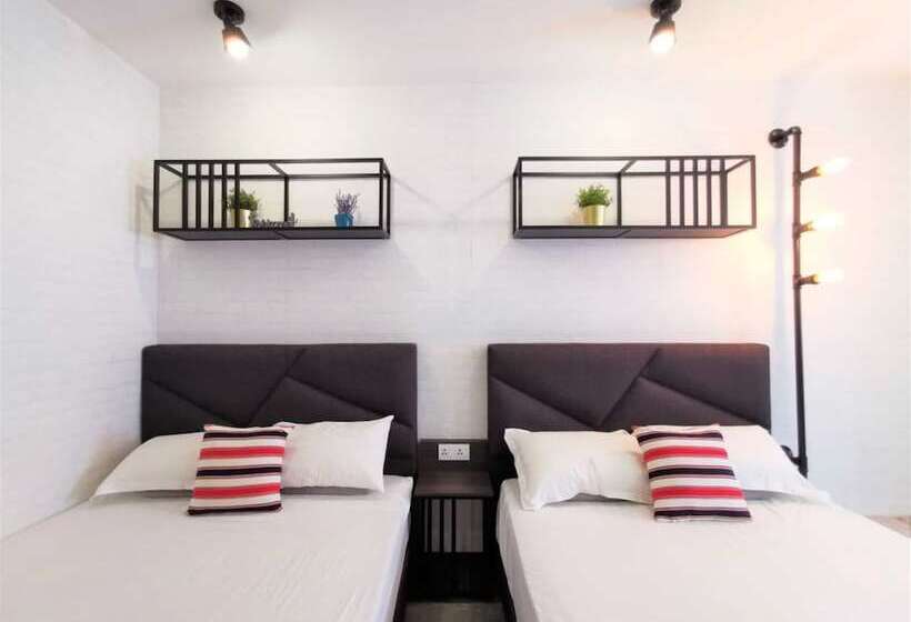 Szálloda Mwv Suite Room