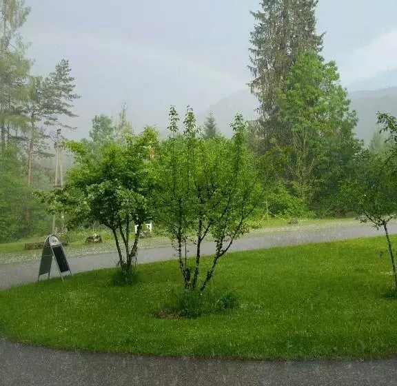 Sporthotel Grünau   Wimmergreuth