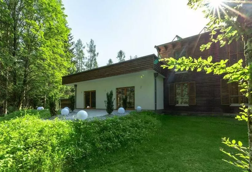 Sporthotel Grünau   Wimmergreuth