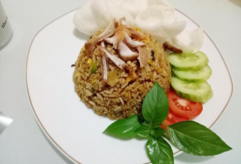 Hotell Wisma Andali Syariah Near Rsud Cideres