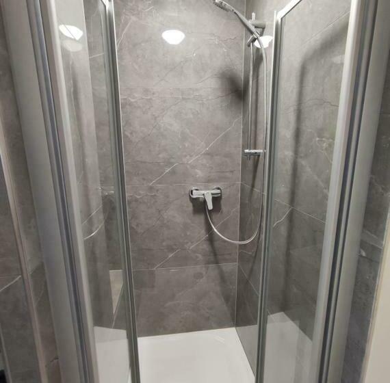 汽车旅馆 Penzion Duhet