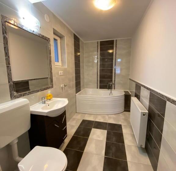 پانسیون Matyas Vendeghaz