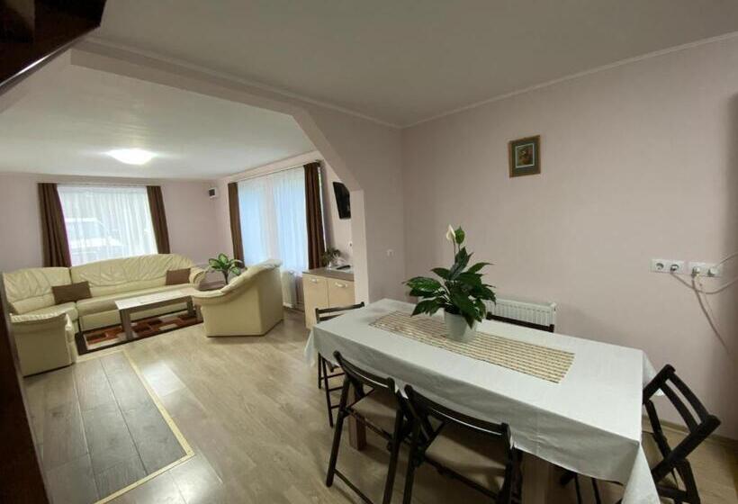 پانسیون Matyas Vendeghaz