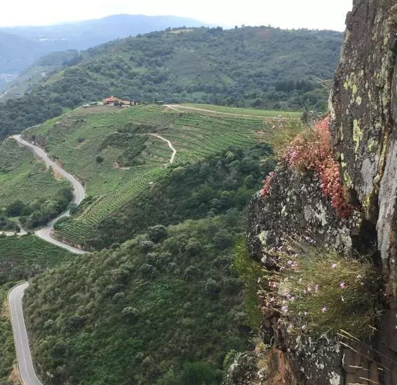 ペンション O Fogar Do Monte