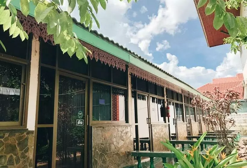 Phusuay Namsai Resort