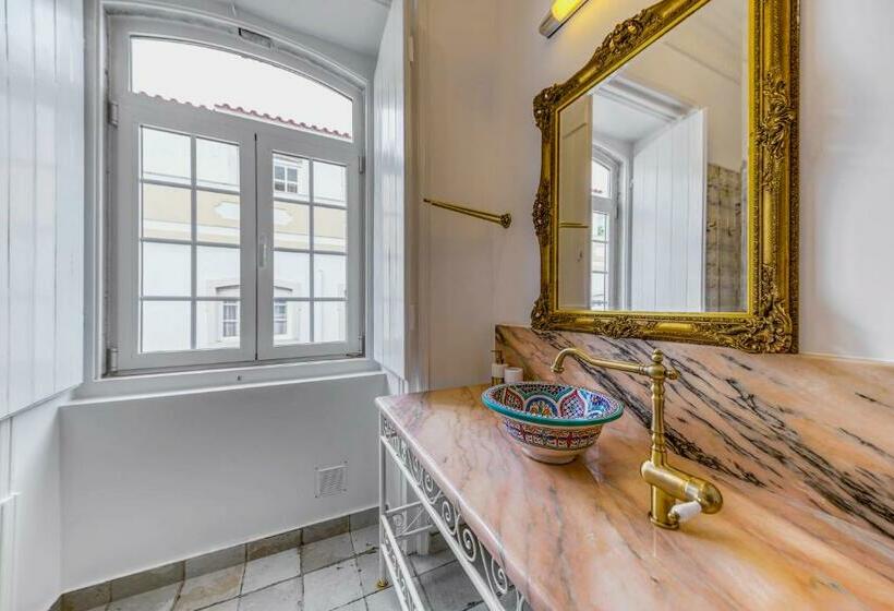 ریاض Mosaiko 5 Suites