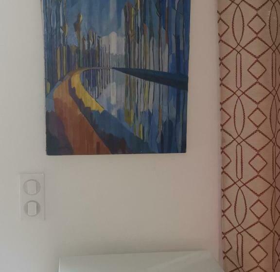 ベッドアンドブレックファースト Le Nid Des Arts