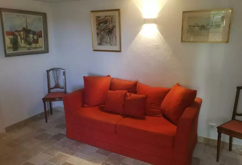 ベッドアンドブレックファースト Le Nid Des Arts