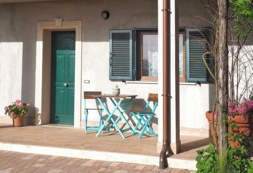 Bed and Breakfast Lo Scoiattolo