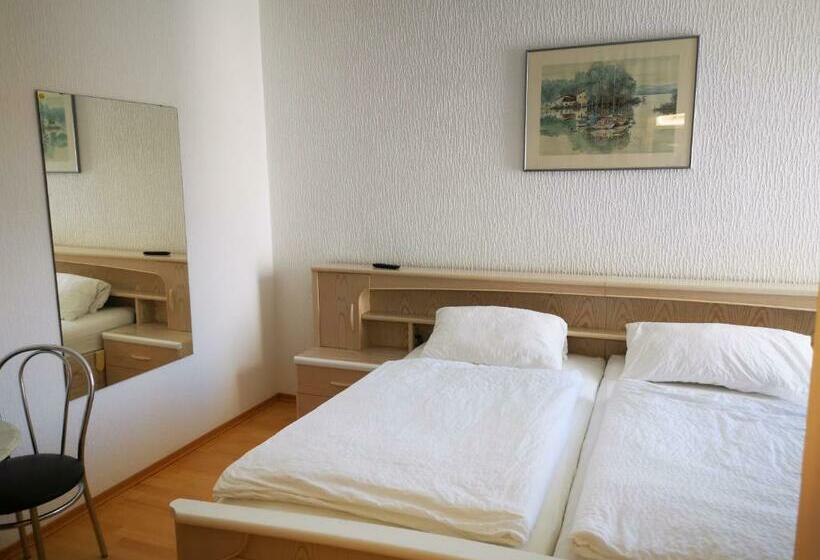 Bed and Breakfast Strobel