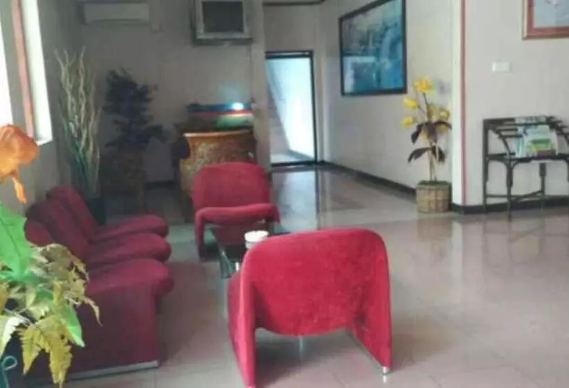 ホテル Parewisata