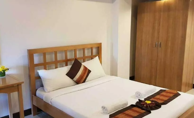 ホテル Sena House Lamlukka Klong2