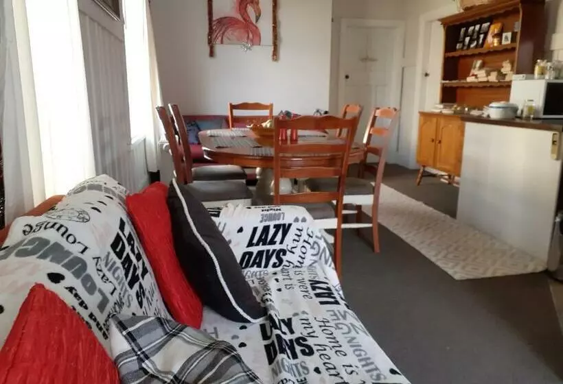 Intrepid Bed & Breakfast