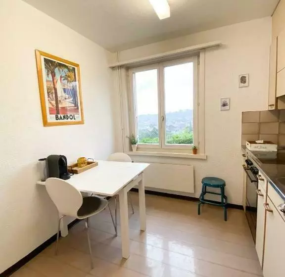 پانسیون Neb Thun Lodge`s Appartement 1 Hilterfingen Ringstrasse 6