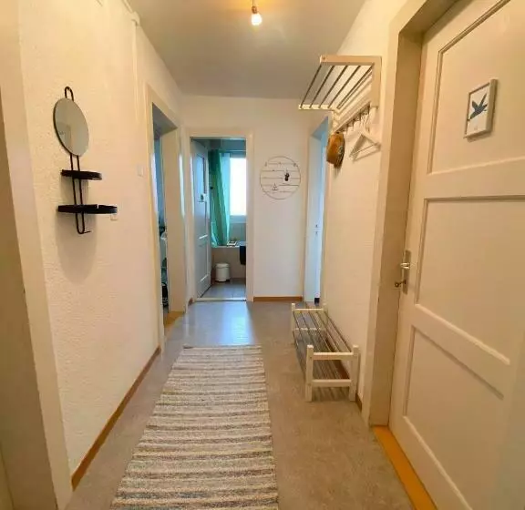 پانسیون Neb Thun Lodge`s Appartement 1 Hilterfingen Ringstrasse 6