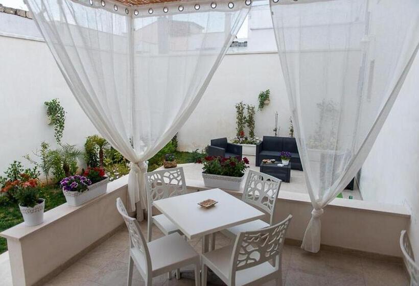 مبيت وإفطار B.&.b Maison La Dama