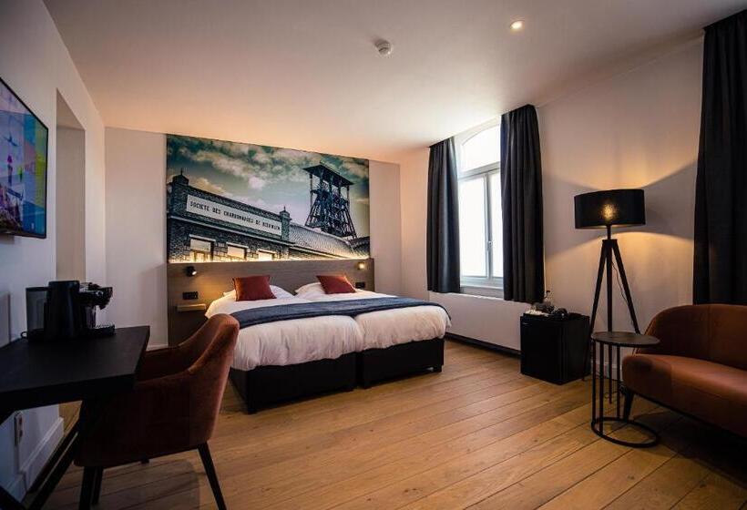 ホテル Burgemeesterhuys