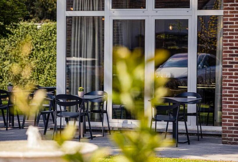 ホテル Burgemeesterhuys