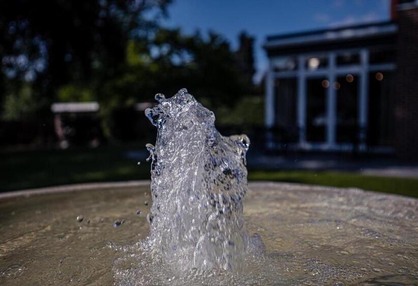 ホテル Burgemeesterhuys