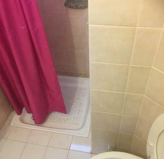 Hostel Sezanalokev B&b