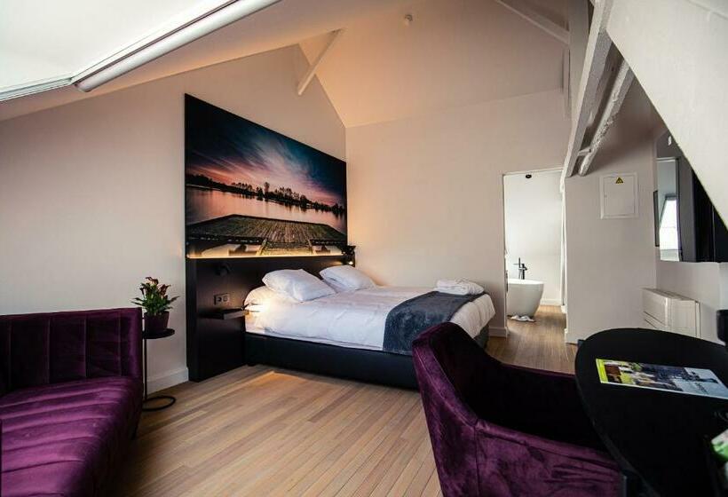 ホテル Burgemeesterhuys