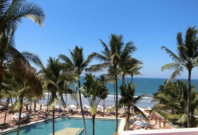 Marina Suites By Andiani Travel