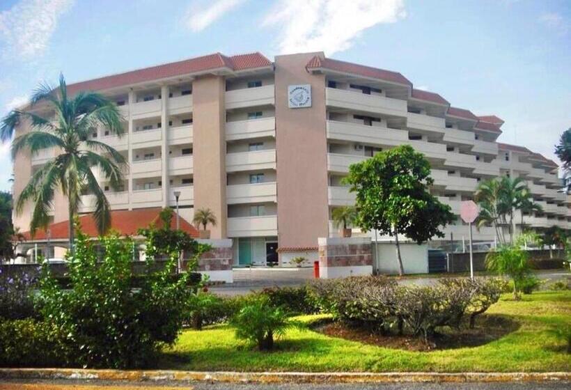 Marina Suites By Andiani Travel