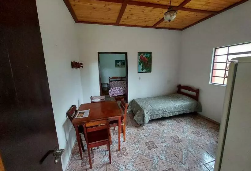 ペンション Espaço Rural água Da Onça