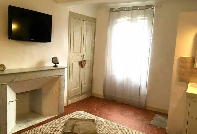 Majatalo L Escapade Lorgues