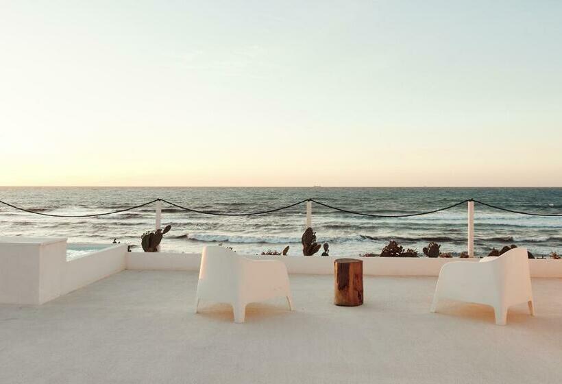 پانسیون Sea View Life