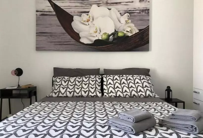 Majatalo Sea View Life