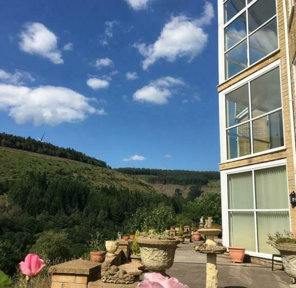 مبيت وإفطار Rowan House Bed Breakfast Main House & Self Contained Self Catering Apartment