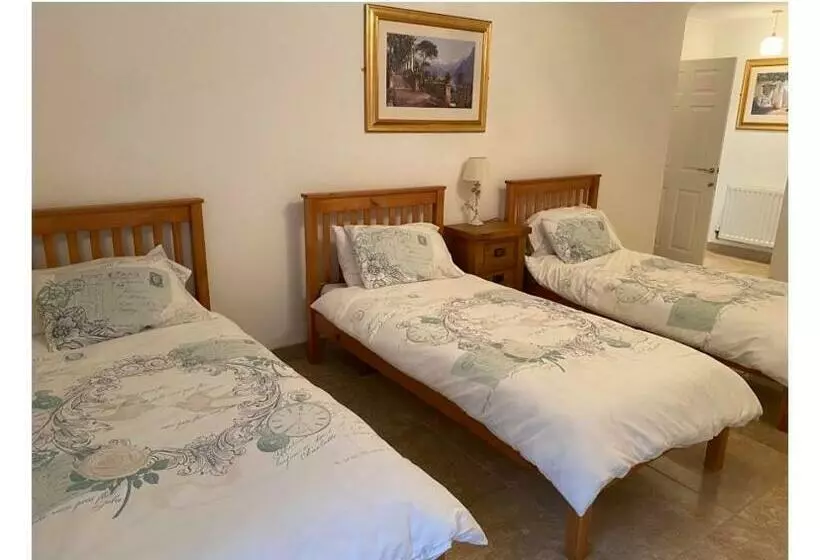 ベッドアンドブレックファースト Rowan House Bed Breakfast Main House & Self Contained Self Catering Apartment