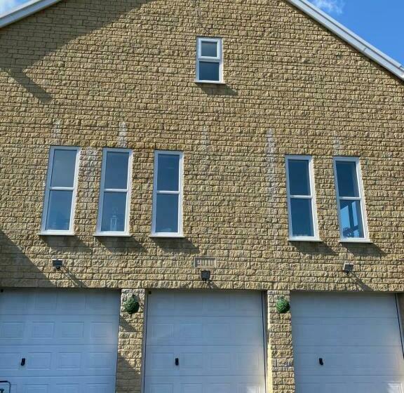 مبيت وإفطار Rowan House Bed Breakfast Main House & Self Contained Self Catering Apartment