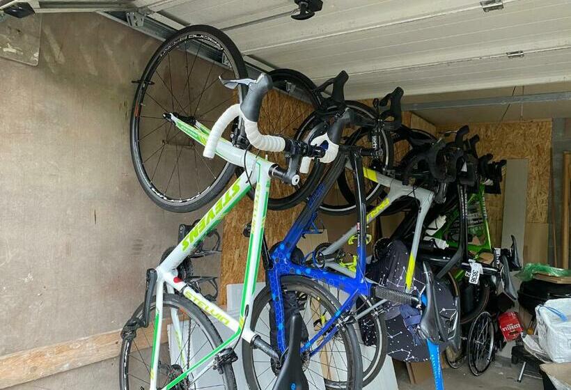 مبيت وإفطار Rowan House Bed Breakfast Main House & Self Contained Self Catering Apartment