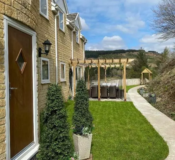 ベッドアンドブレックファースト Rowan House Bed Breakfast Main House & Self Contained Self Catering Apartment