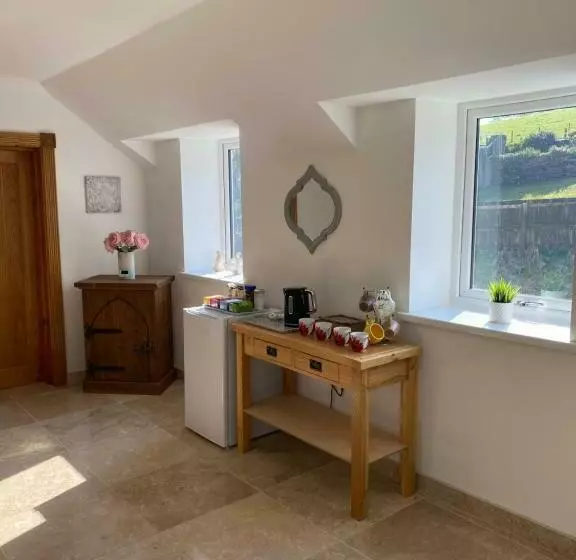 ベッドアンドブレックファースト Rowan House Bed Breakfast Main House & Self Contained Self Catering Apartment